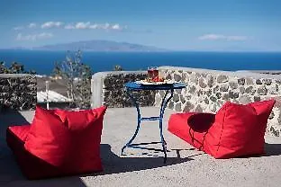 Villa Agnadi Oia (Santorini)